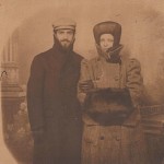 Φωτογραφία-καρτ ποστάλ από την Οδησσό στην οικογένεια Λεονάρδου, Κυβέλη και Θεοδωρίδης, 1907
